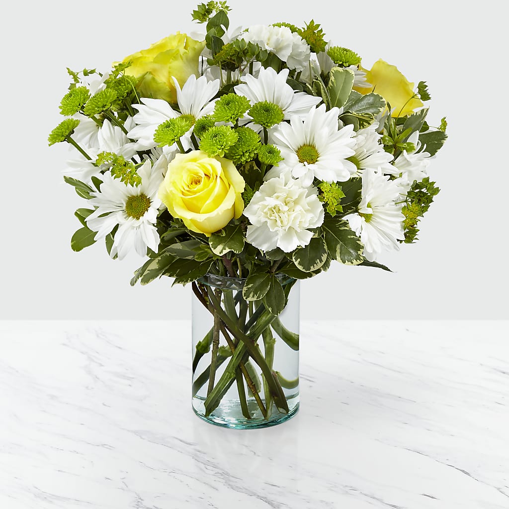 Happy Day Bouquet – HALL'S GIFT AND TREASURES FLORAL DESIGN, Vicksburg MS