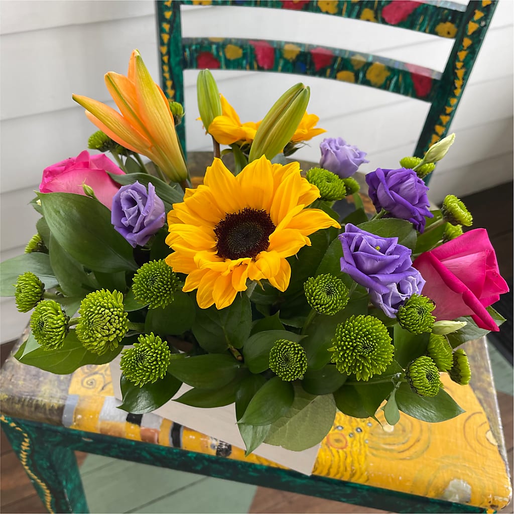 Best Day Box Bouquet – HALL'S GIFT AND TREASURES FLORAL DESIGN, Vicksburg MS