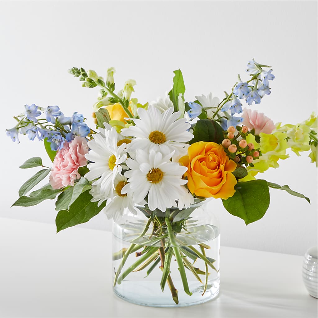 Sun Salutation Bouquet – HALL'S GIFT AND TREASURES FLORAL DESIGN, Vicksburg MS