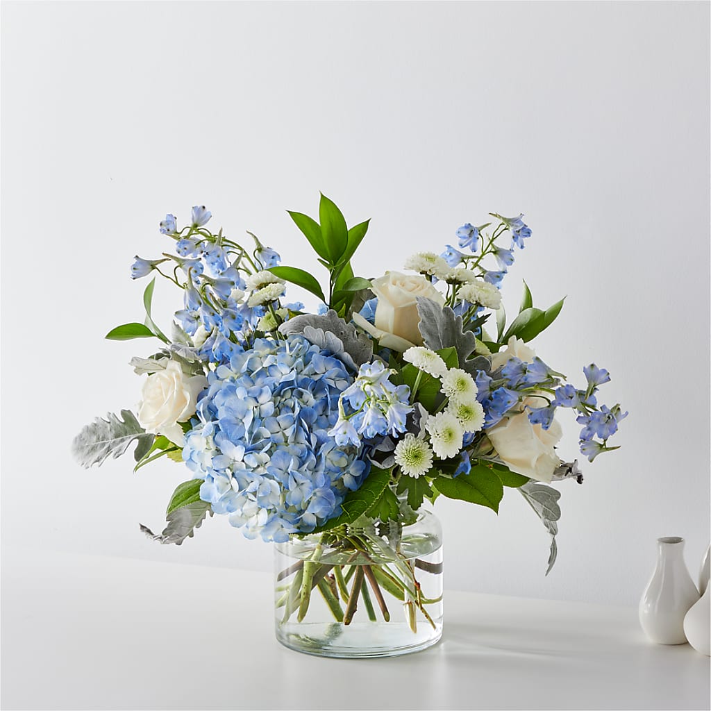 Coastal Blossom Bouquet – HALL'S GIFT AND TREASURES FLORAL DESIGN, Vicksburg MS