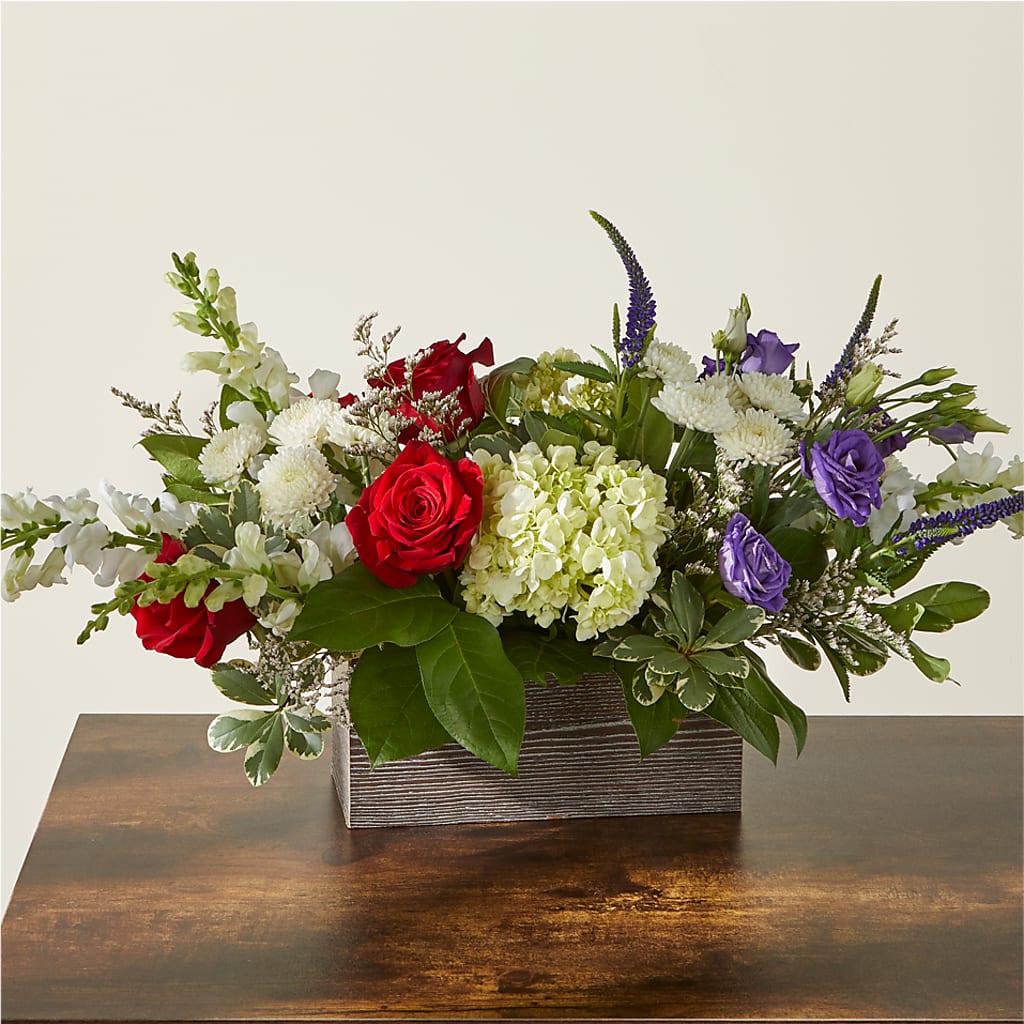 Sweet Magnolia Bouquet – HALL'S GIFT AND TREASURES FLORAL DESIGN, Vicksburg MS