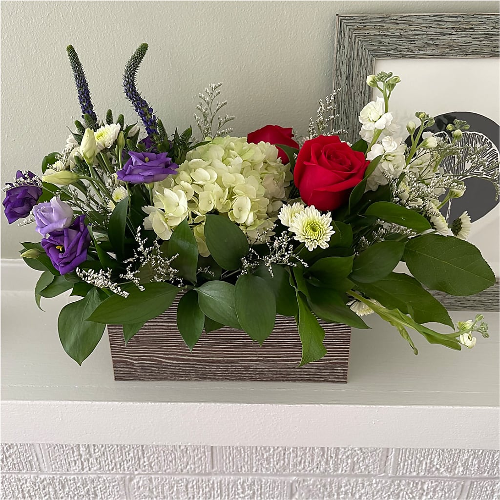 Sweet Magnolia Bouquet – HALL'S GIFT AND TREASURES FLORAL DESIGN, Vicksburg MS