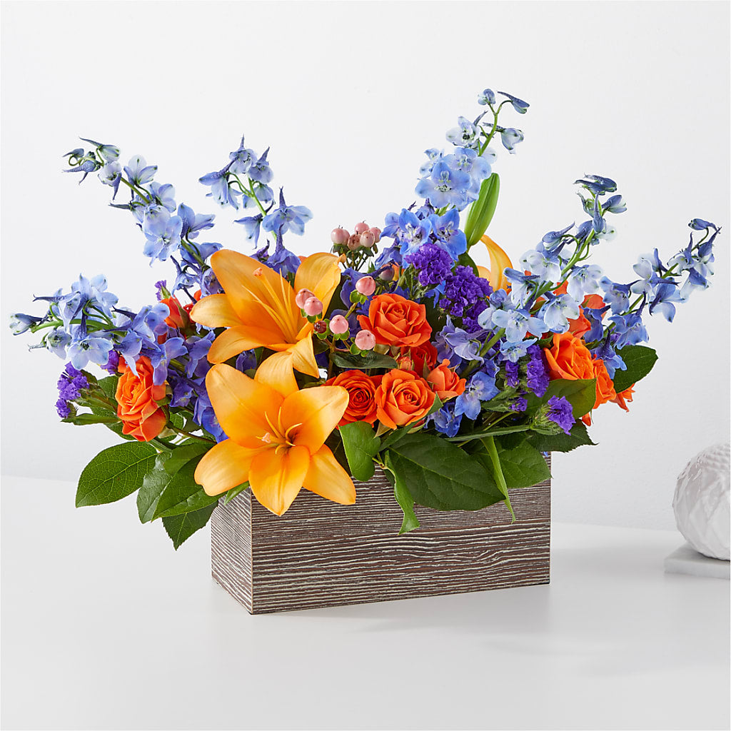 Radiant Citrus Box Bouquet – HALL'S GIFT AND TREASURES FLORAL DESIGN, Vicksburg MS