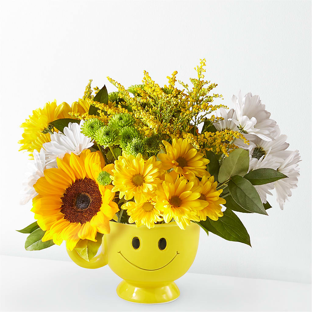 Joyful Smiles Bouquet – HALL'S GIFT AND TREASURES FLORAL DESIGN, Vicksburg MS