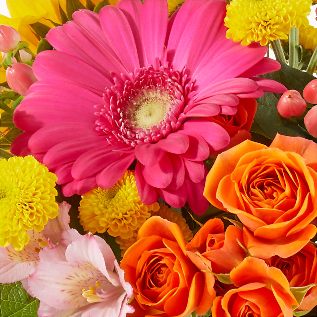 Florist Original Mixed Bouquet – HALL'S GIFT AND TREASURES FLORAL DESIGN, Vicksburg MS