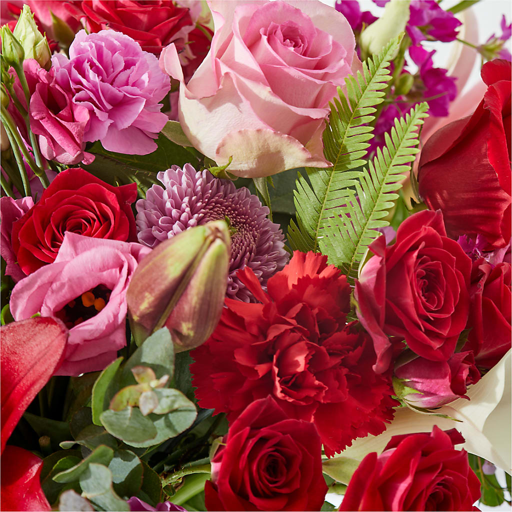 Simply the Best - A Florist Original – HALL'S GIFT AND TREASURES FLORAL DESIGN, Vicksburg MS
