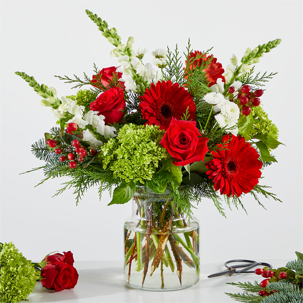 Merry Moment Bouquet – A Florist Original – HALL'S GIFT AND TREASURES FLORAL DESIGN, Vicksburg MS