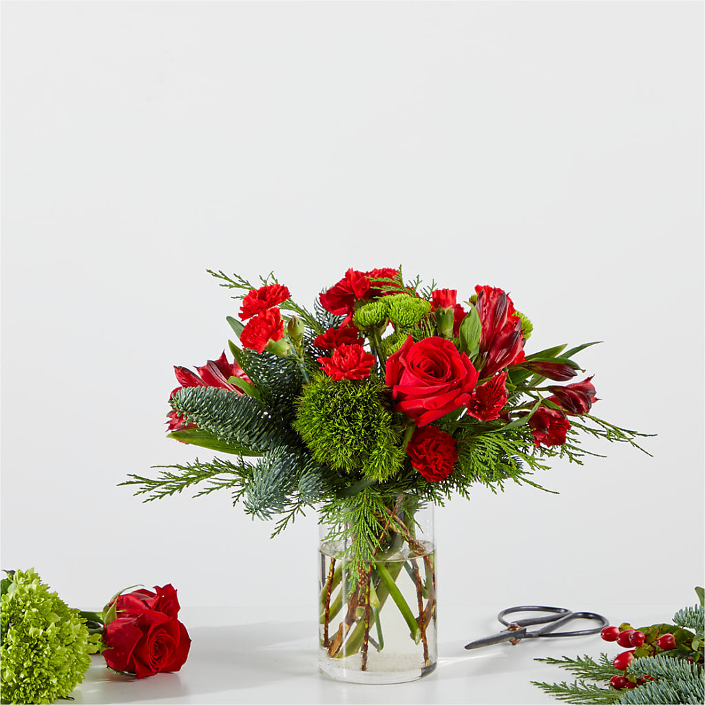 Merry Moment Bouquet – A Florist Original – HALL'S GIFT AND TREASURES FLORAL DESIGN, Vicksburg MS