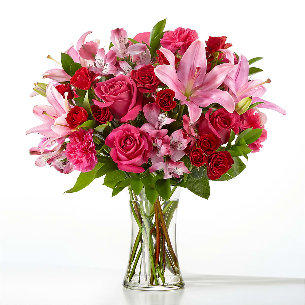 Berry in Love Bouquet – HALL'S GIFT AND TREASURES FLORAL DESIGN, Vicksburg MS