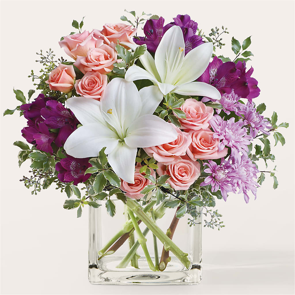Mani Pedi Bouquet – HALL'S GIFT AND TREASURES FLORAL DESIGN, Vicksburg MS