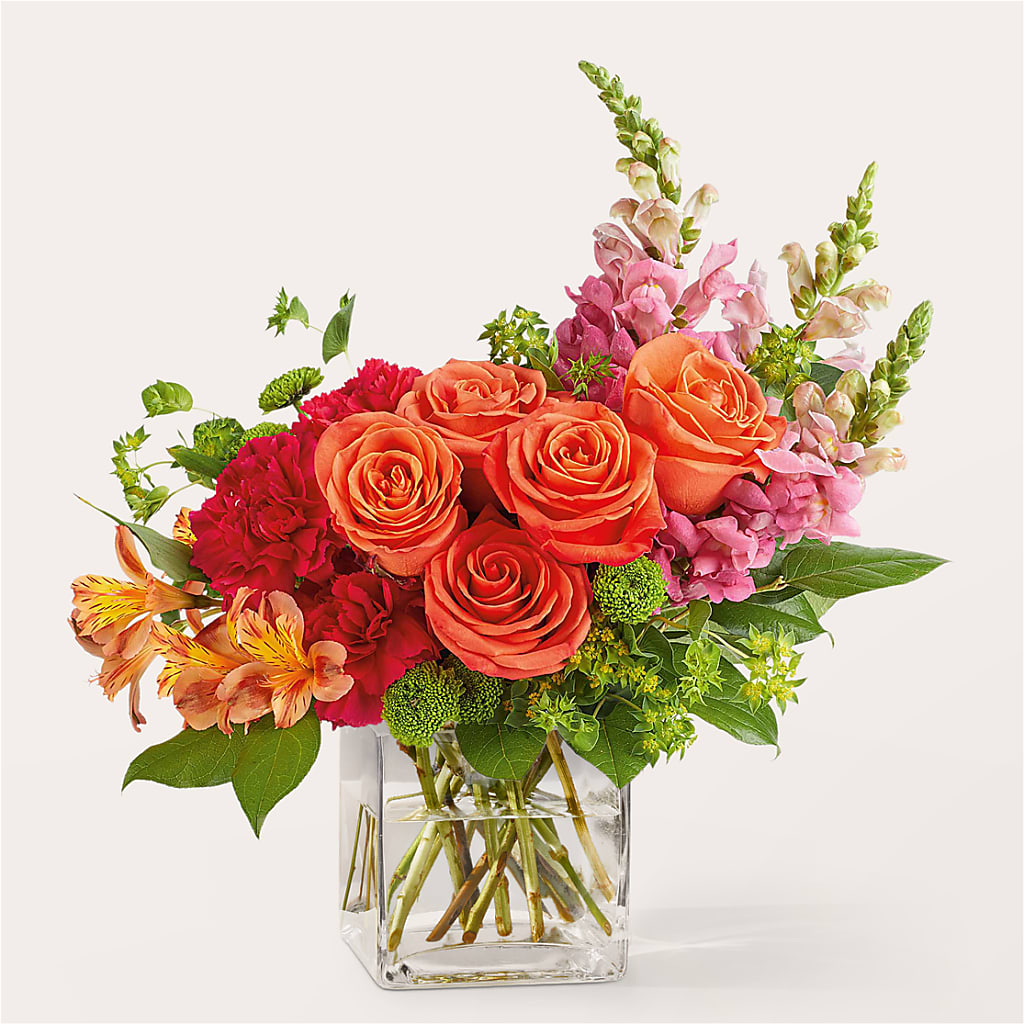 Cosmopolitan Bouquet – HALL'S GIFT AND TREASURES FLORAL DESIGN, Vicksburg MS