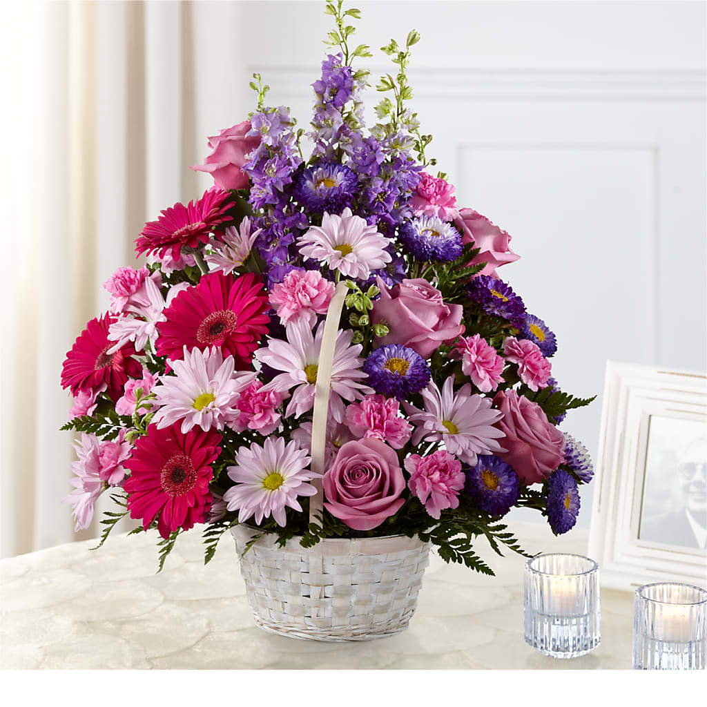 Pastel Peace Basket – HALL'S GIFT AND TREASURES FLORAL DESIGN, Vicksburg MS