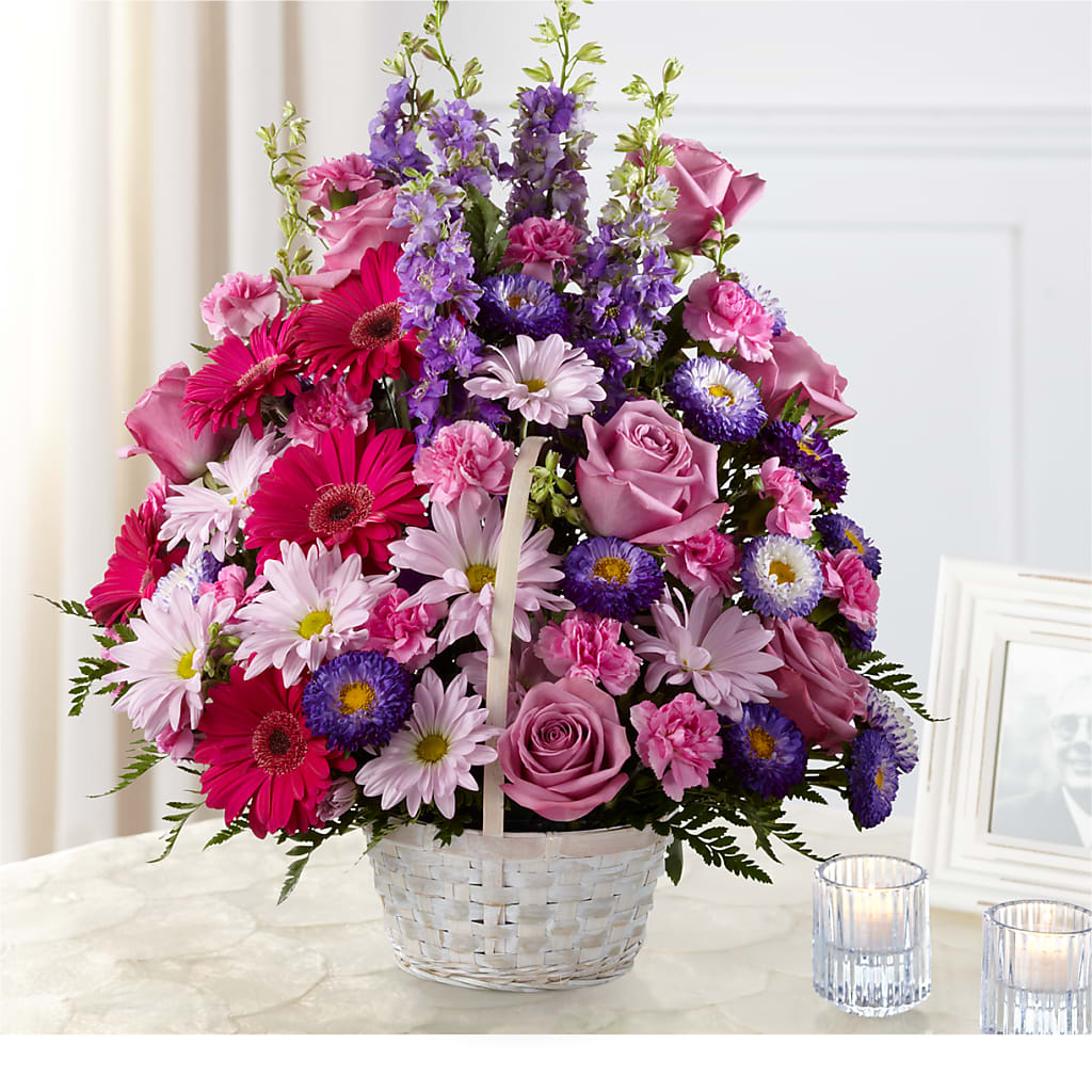 Pastel Peace Basket – HALL'S GIFT AND TREASURES FLORAL DESIGN, Vicksburg MS