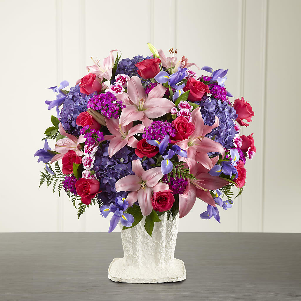 We Fondly Remember Arrangement – HALL'S GIFT AND TREASURES FLORAL DESIGN, Vicksburg MS