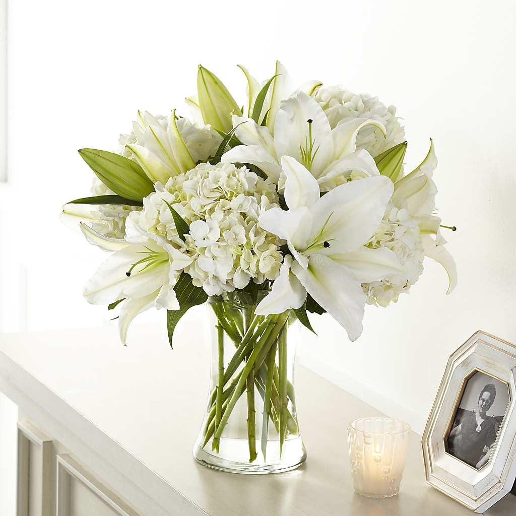 Compassionate Lily Bouquet – HALL'S GIFT AND TREASURES FLORAL DESIGN, Vicksburg MS