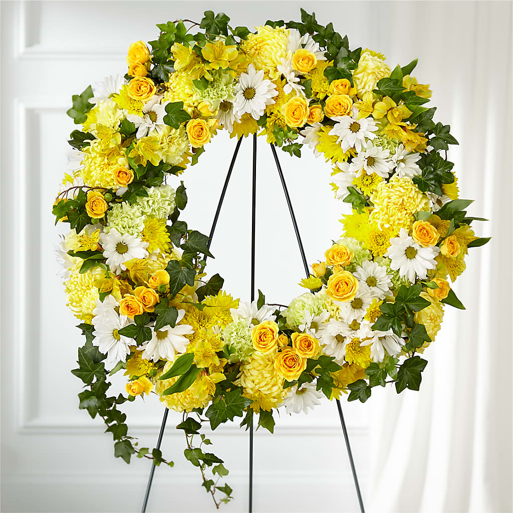 Golden Remembrance Wreath – HALL'S GIFT AND TREASURES FLORAL DESIGN, Vicksburg MS