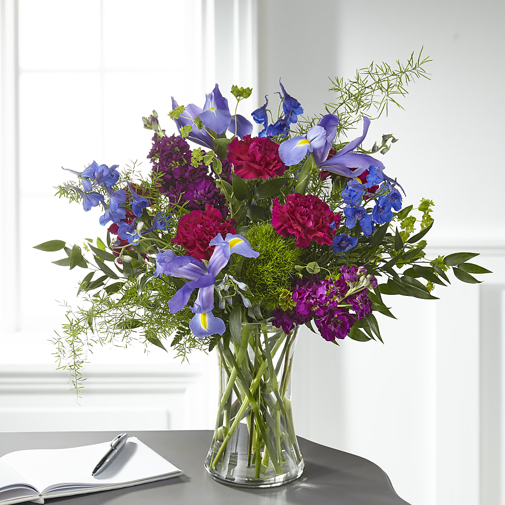 Giving Grace Bouquet – HALL'S GIFT AND TREASURES FLORAL DESIGN, Vicksburg MS
