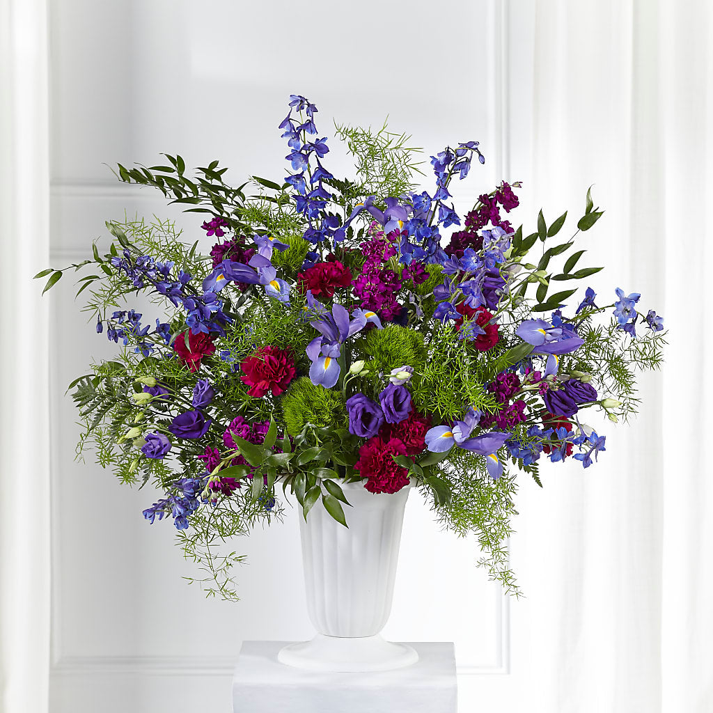 Memorial of Life Arrangement – HALL'S GIFT AND TREASURES FLORAL DESIGN, Vicksburg MS