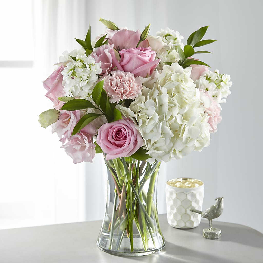 Guiding Grace Bouquet – HALL'S GIFT AND TREASURES FLORAL DESIGN, Vicksburg MS