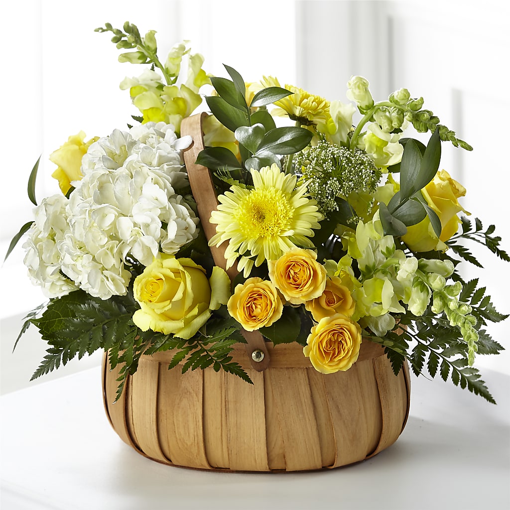 Rustic Remembrance Basket – HALL'S GIFT AND TREASURES FLORAL DESIGN, Vicksburg MS