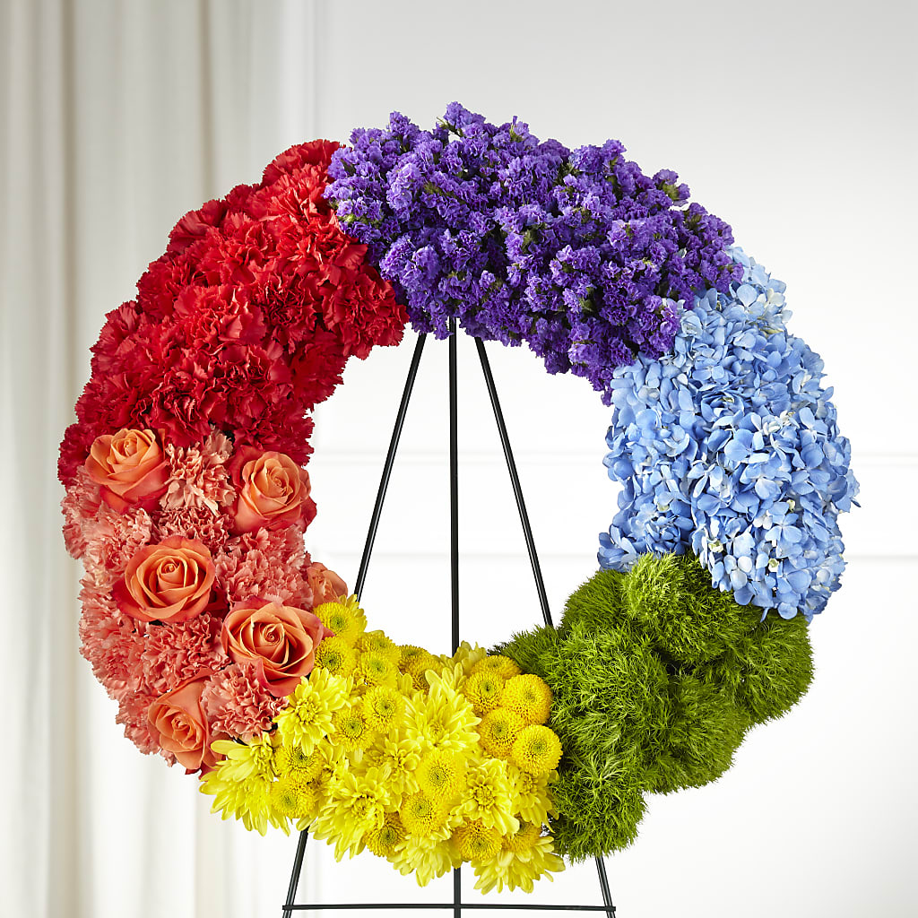 Circle of Love Wreath – HALL'S GIFT AND TREASURES FLORAL DESIGN, Vicksburg MS