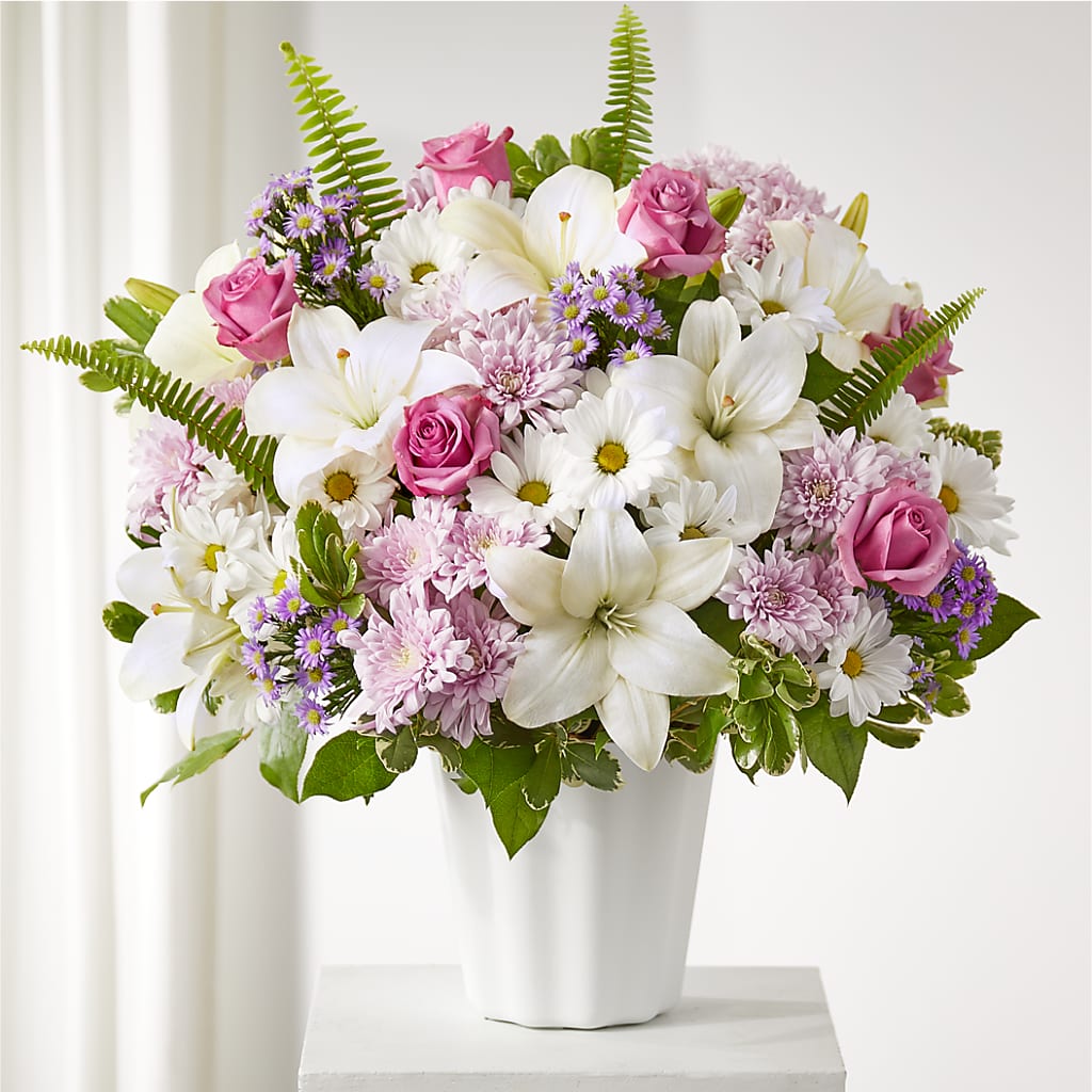 Warmest Thoughts Tabletop Basket – HALL'S GIFT AND TREASURES FLORAL DESIGN, Vicksburg MS