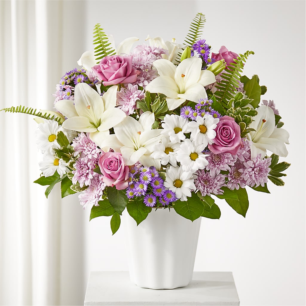 Warmest Thoughts Tabletop Basket – HALL'S GIFT AND TREASURES FLORAL DESIGN, Vicksburg MS