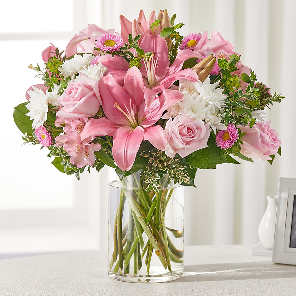 Healing Hug Bouquet – HALL'S GIFT AND TREASURES FLORAL DESIGN, Vicksburg MS