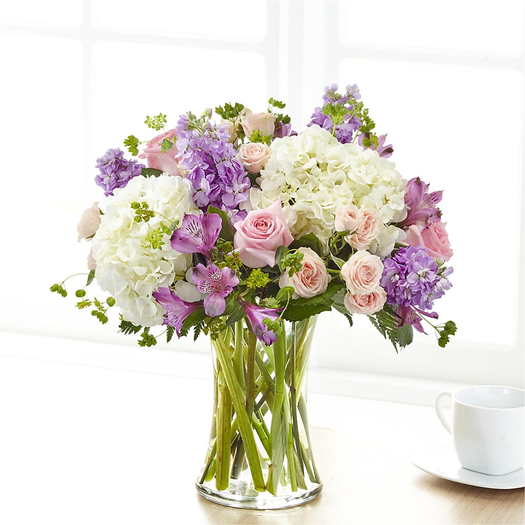 Shared Sentiment Bouquet – HALL'S GIFT AND TREASURES FLORAL DESIGN, Vicksburg MS