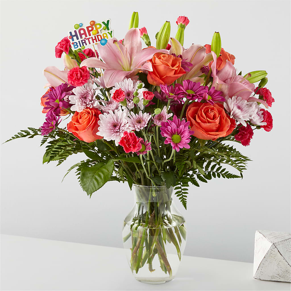 Light of My Life Bouquet & Happy Birthday Topper – HALL'S GIFT AND TREASURES FLORAL DESIGN, Vicksburg MS