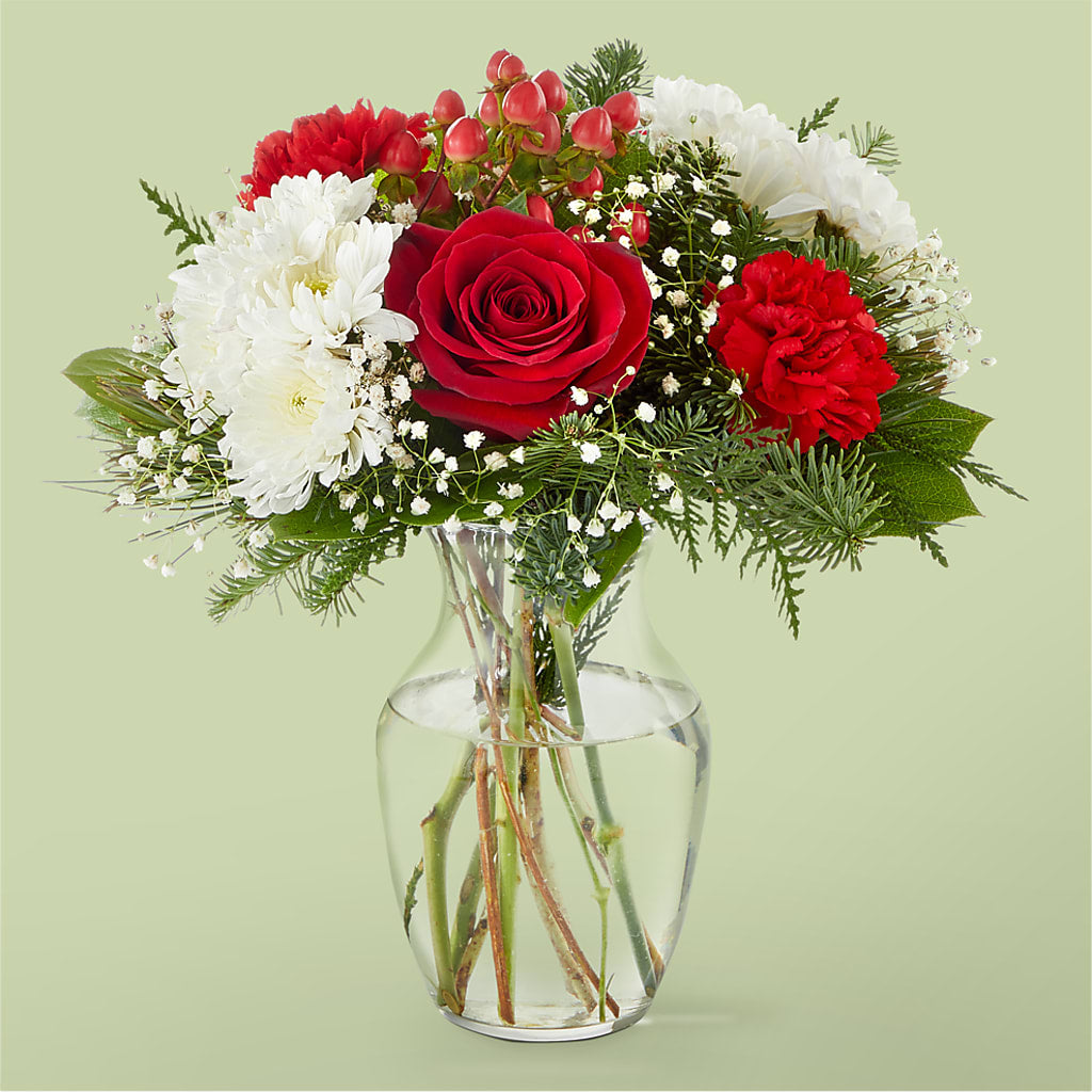 Chance of Flurries Bouquet – HALL'S GIFT AND TREASURES FLORAL DESIGN, Vicksburg MS