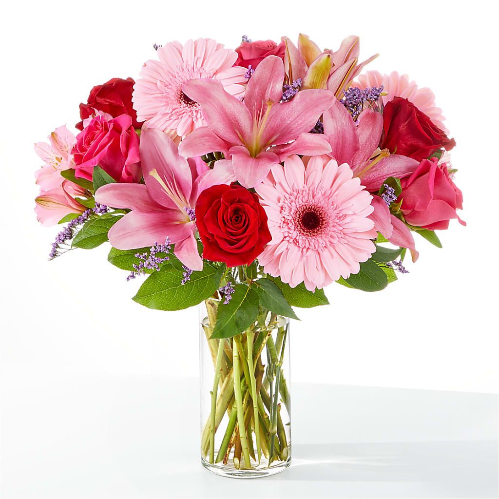 Lots of Love Bouquet – HALL'S GIFT AND TREASURES FLORAL DESIGN, Vicksburg MS