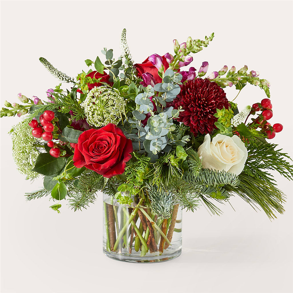 Cranberry Fizz Bouquet – HALL'S GIFT AND TREASURES FLORAL DESIGN, Vicksburg MS