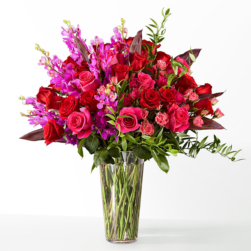 The Honeymoon – HALL'S GIFT AND TREASURES FLORAL DESIGN, Vicksburg MS
