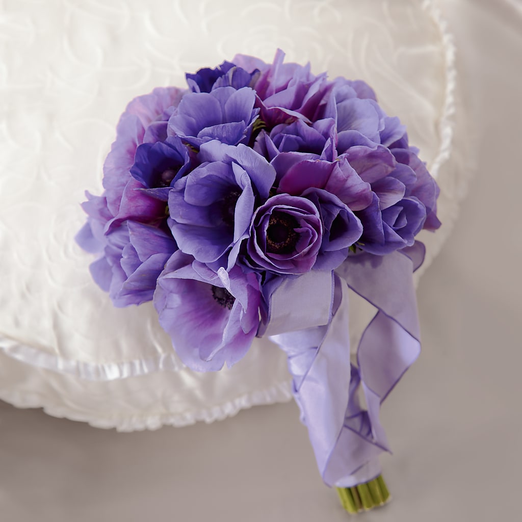 Purple Passion Bouquet – HALL'S GIFT AND TREASURES FLORAL DESIGN, Vicksburg MS