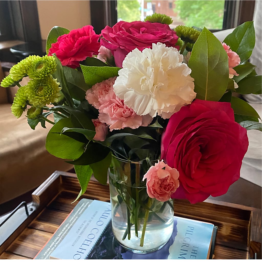 Sweet & Pretty Bouquet – HALL'S GIFT AND TREASURES FLORAL DESIGN, Vicksburg MS