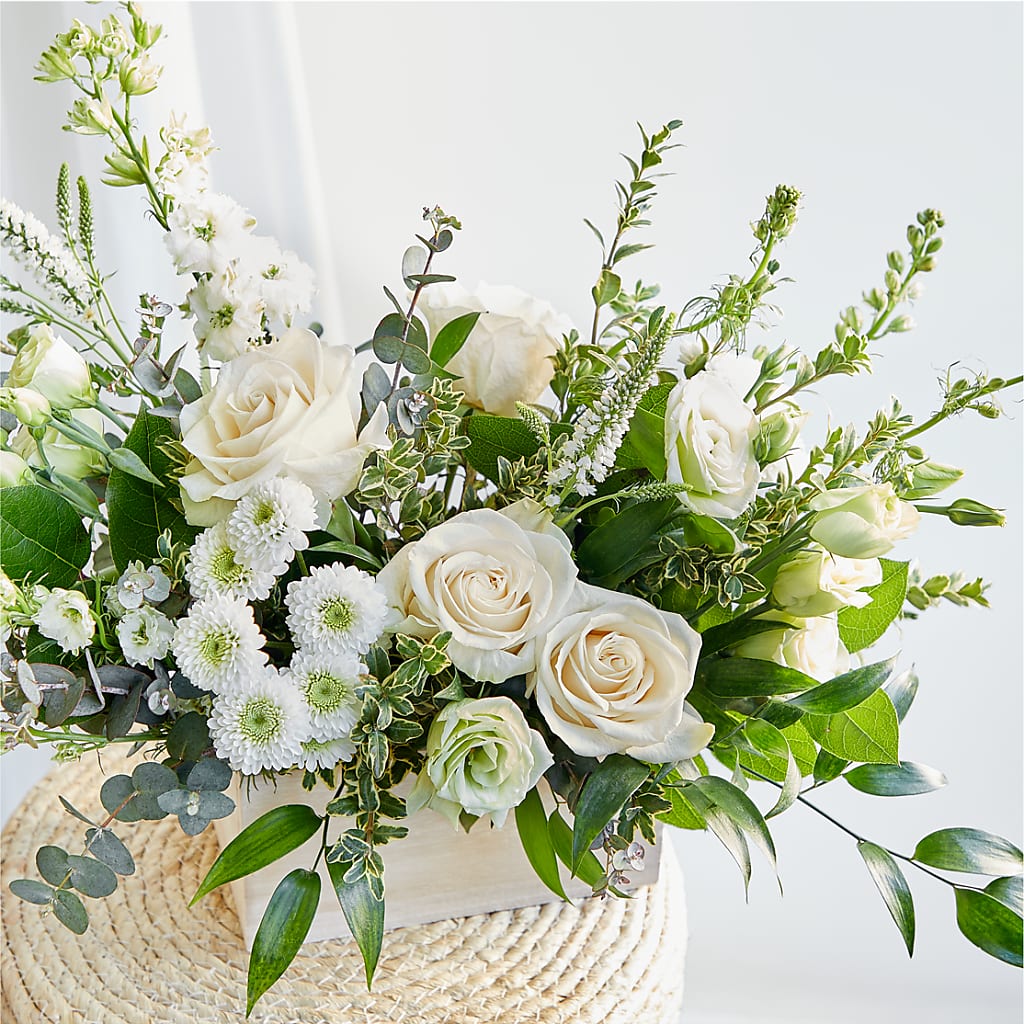 Cashmere Bouquet – HALL'S GIFT AND TREASURES FLORAL DESIGN, Vicksburg MS