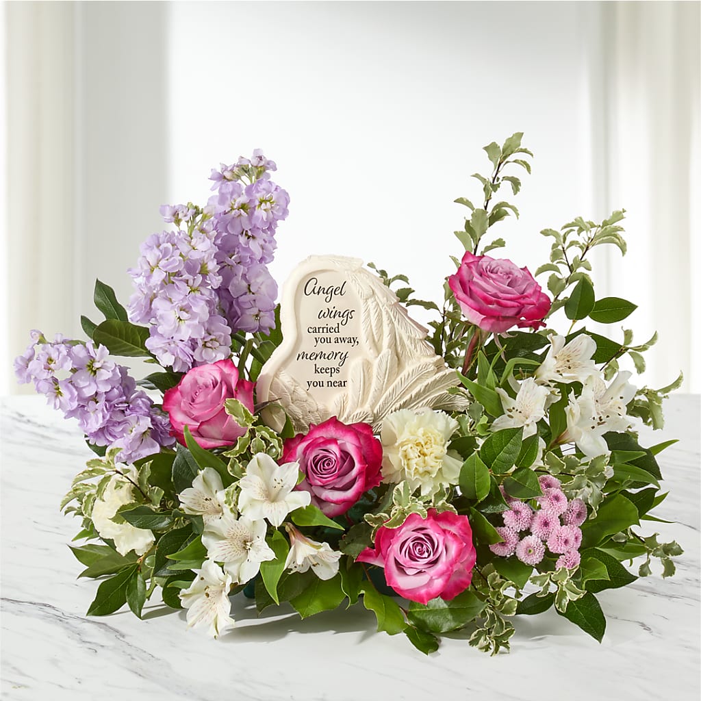 In My Heart Arrangement – HALL'S GIFT AND TREASURES FLORAL DESIGN, Vicksburg MS