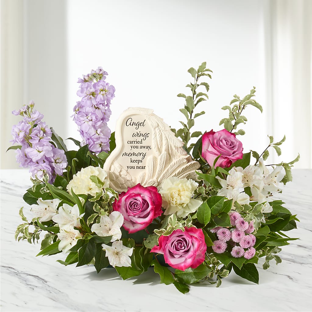 In My Heart Arrangement – HALL'S GIFT AND TREASURES FLORAL DESIGN, Vicksburg MS