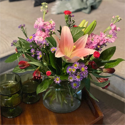 Romantique Bouquet – HALL'S GIFT AND TREASURES FLORAL DESIGN, Vicksburg MS