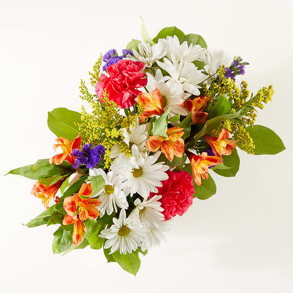 Oopsie Daisy Box Bouquet – HALL'S GIFT AND TREASURES FLORAL DESIGN, Vicksburg MS
