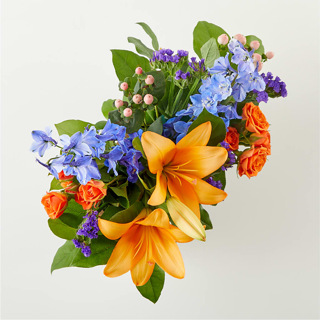 Radiant Citrus Box Bouquet – HALL'S GIFT AND TREASURES FLORAL DESIGN, Vicksburg MS