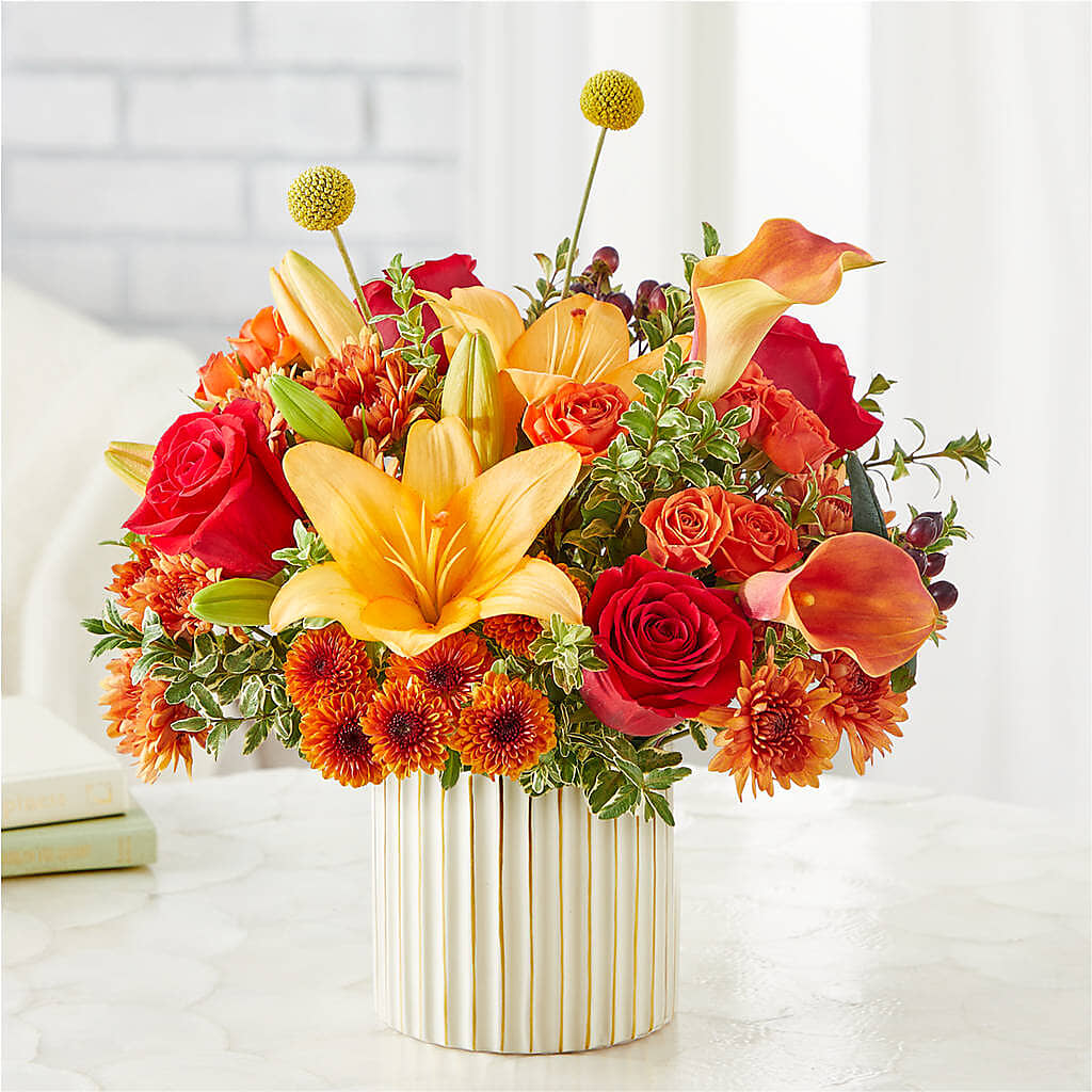 Scarlet Skies Bouquet – HALL'S GIFT AND TREASURES FLORAL DESIGN, Vicksburg MS