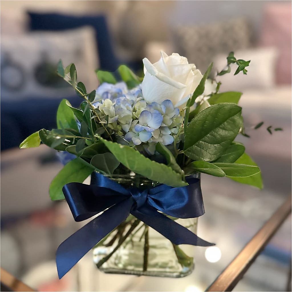 Sky Blue Delight Bouquet – HALL'S GIFT AND TREASURES FLORAL DESIGN, Vicksburg MS