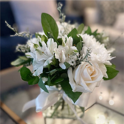 Gracefuls Bouquet – HALL'S GIFT AND TREASURES FLORAL DESIGN, Vicksburg MS