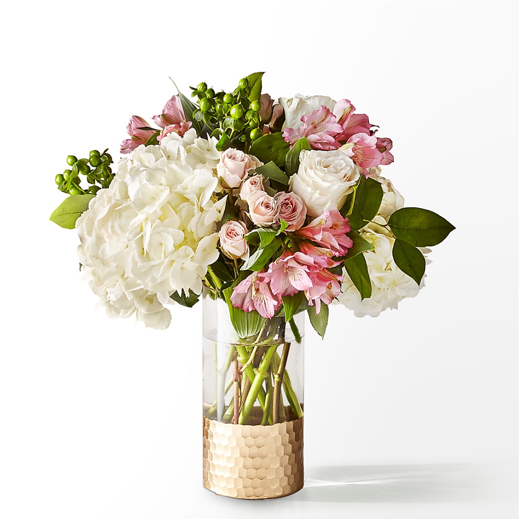 Parisian Stroll Bouquet – HALL'S GIFT AND TREASURES FLORAL DESIGN, Vicksburg MS