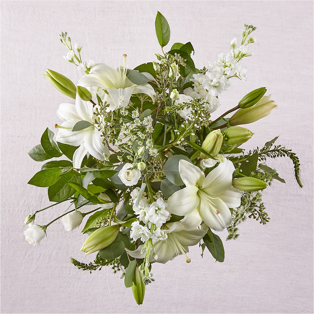 Alluring Elegance Bouquet – HALL'S GIFT AND TREASURES FLORAL DESIGN, Vicksburg MS