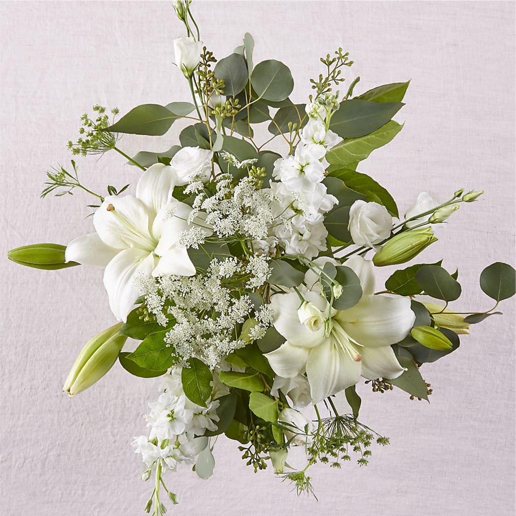 Alluring Elegance Bouquet – HALL'S GIFT AND TREASURES FLORAL DESIGN, Vicksburg MS