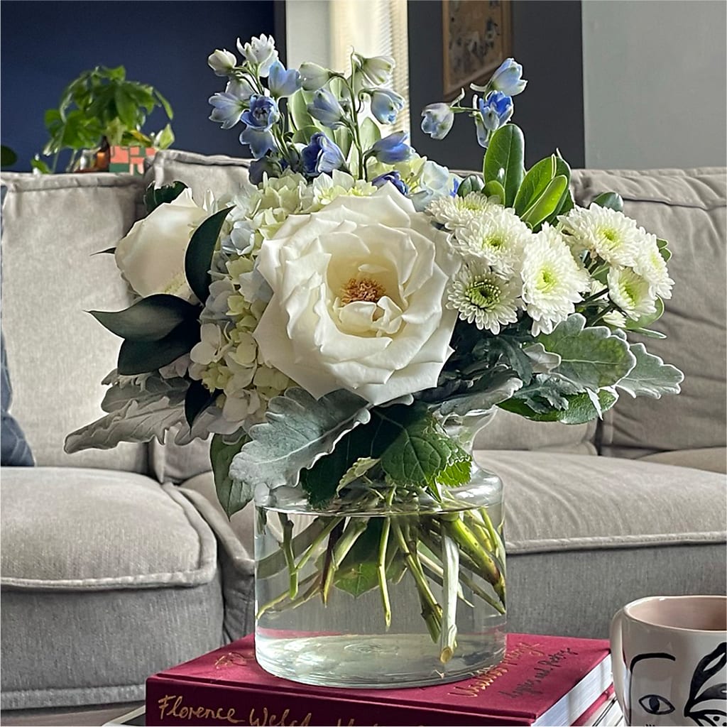 Clear Skies Bouquet – HALL'S GIFT AND TREASURES FLORAL DESIGN, Vicksburg MS