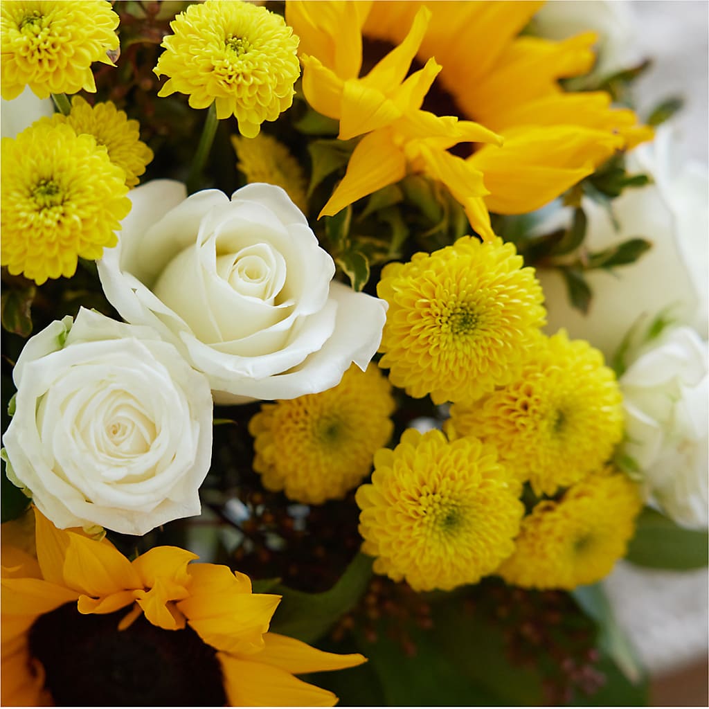 Luminous Morning Bouquet – HALL'S GIFT AND TREASURES FLORAL DESIGN, Vicksburg MS